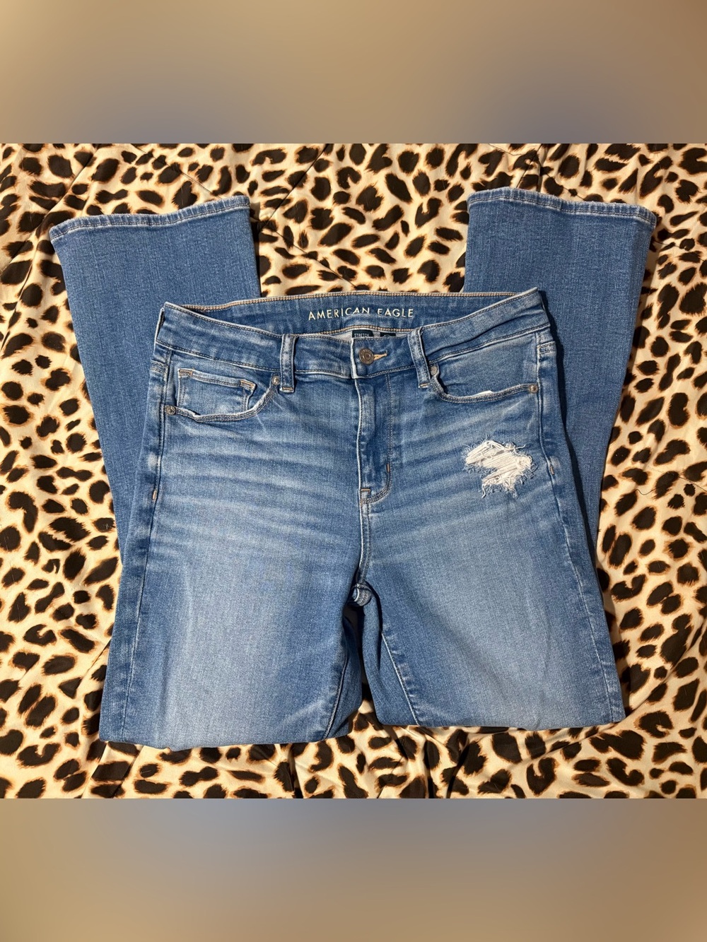 ✨American Eagle High-Rise Skinny Kick Jeans✨